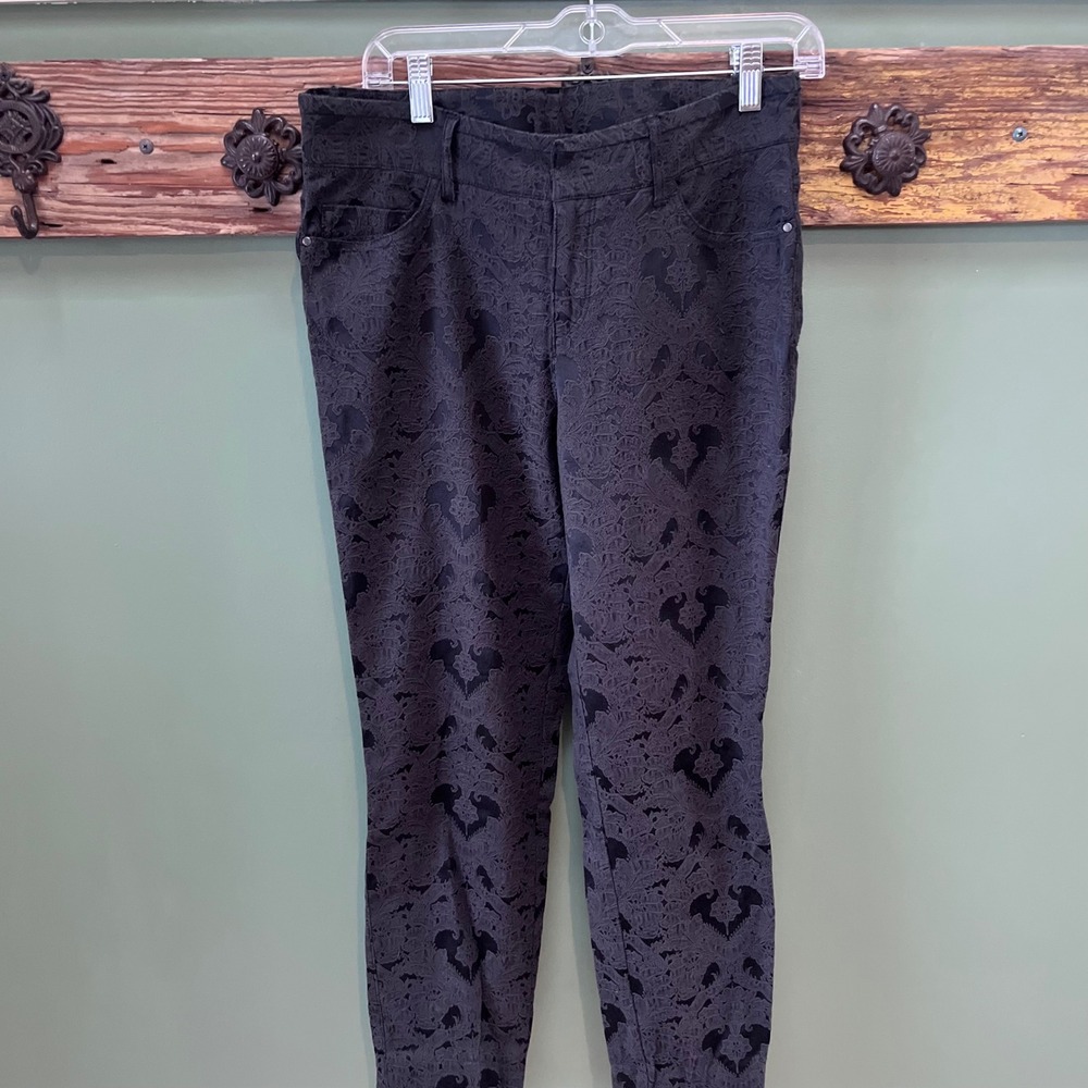 Sundance Black Jacquard Pattern Straight Leg Pants‎ Women Size 8